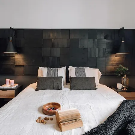 Rupit - 3 Bedrooms, Office And Terrace In Alvalade * Lisbona